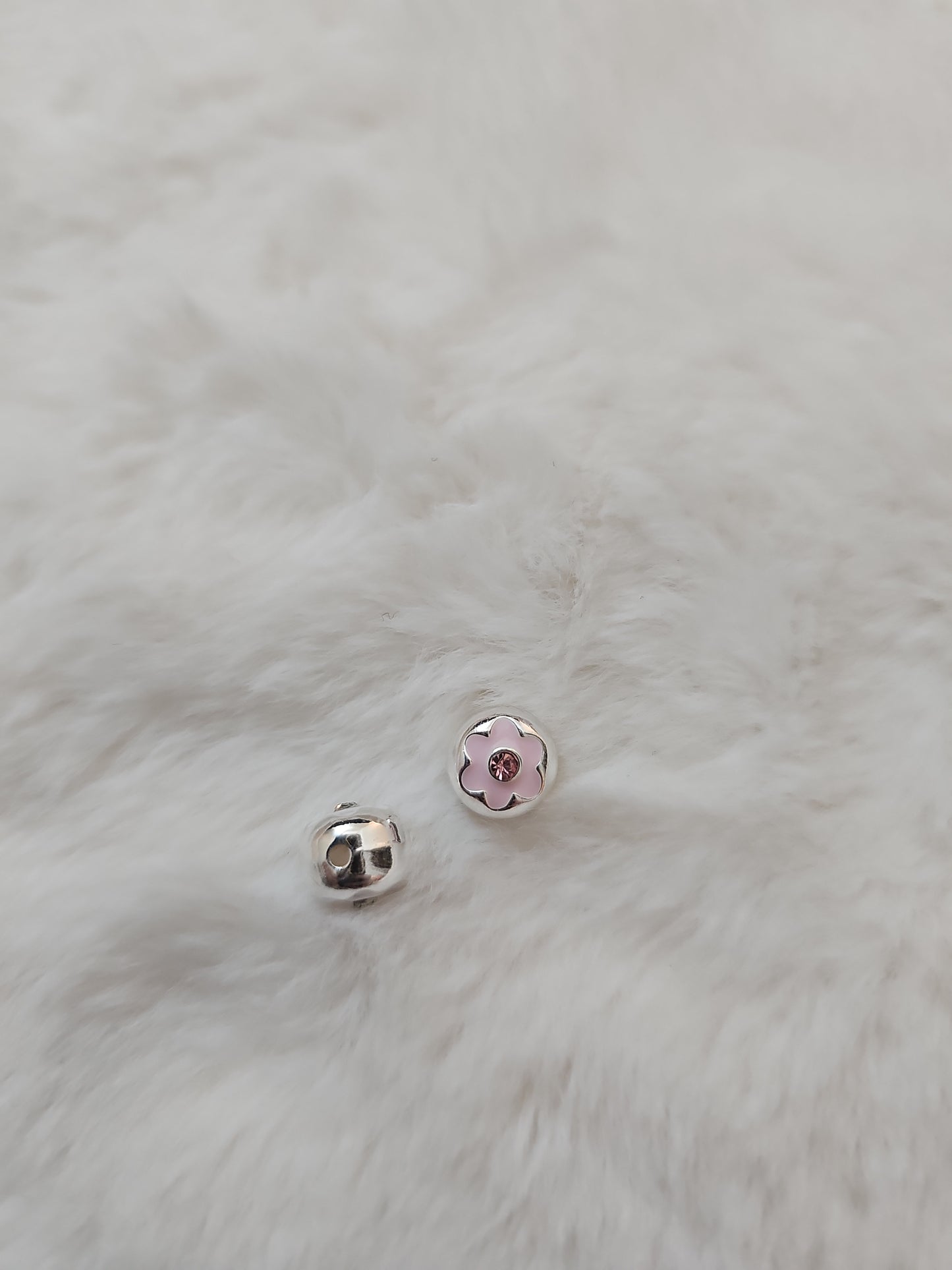 Flower Metal Beads