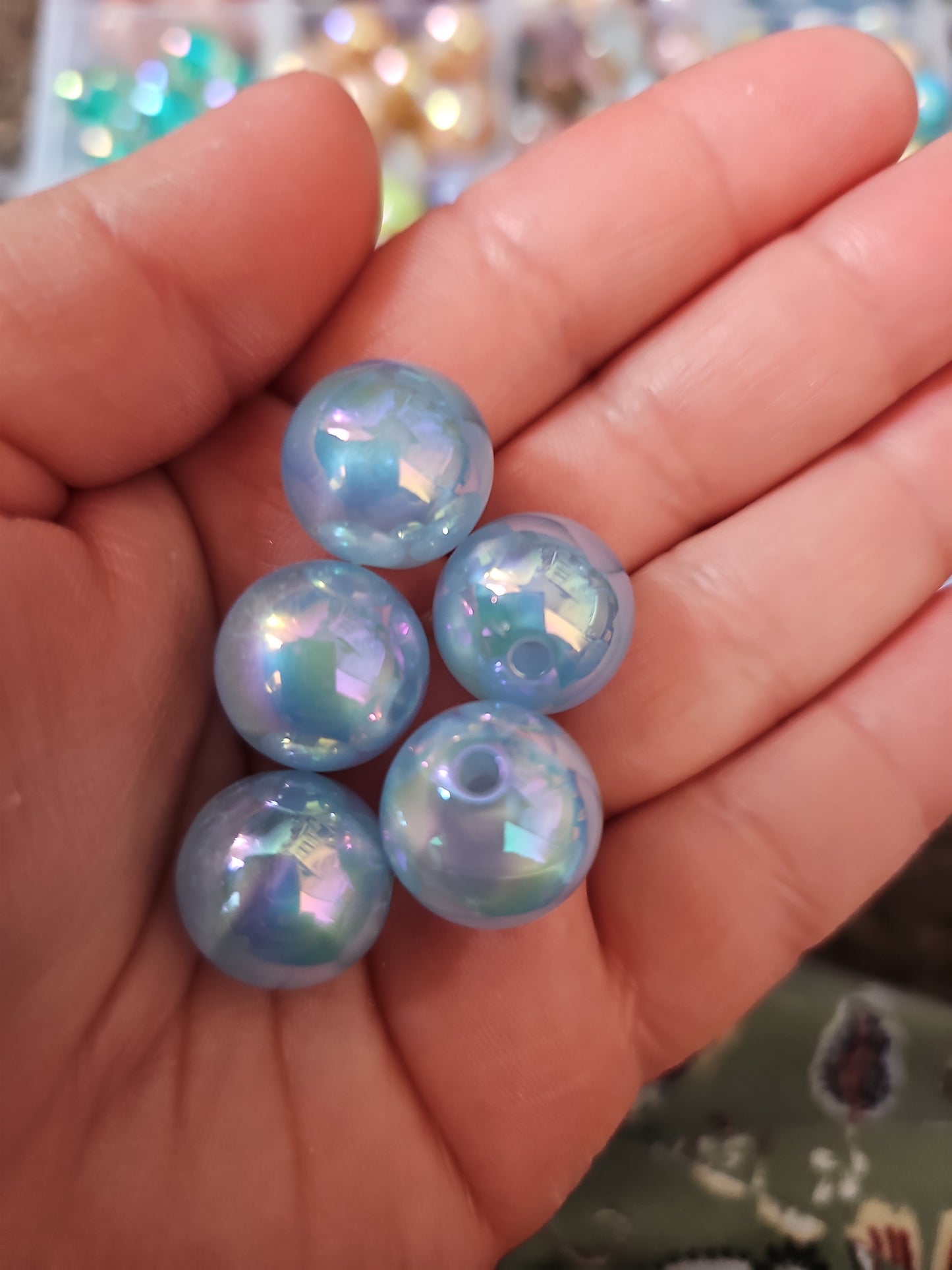 16mm Acrylic Beads