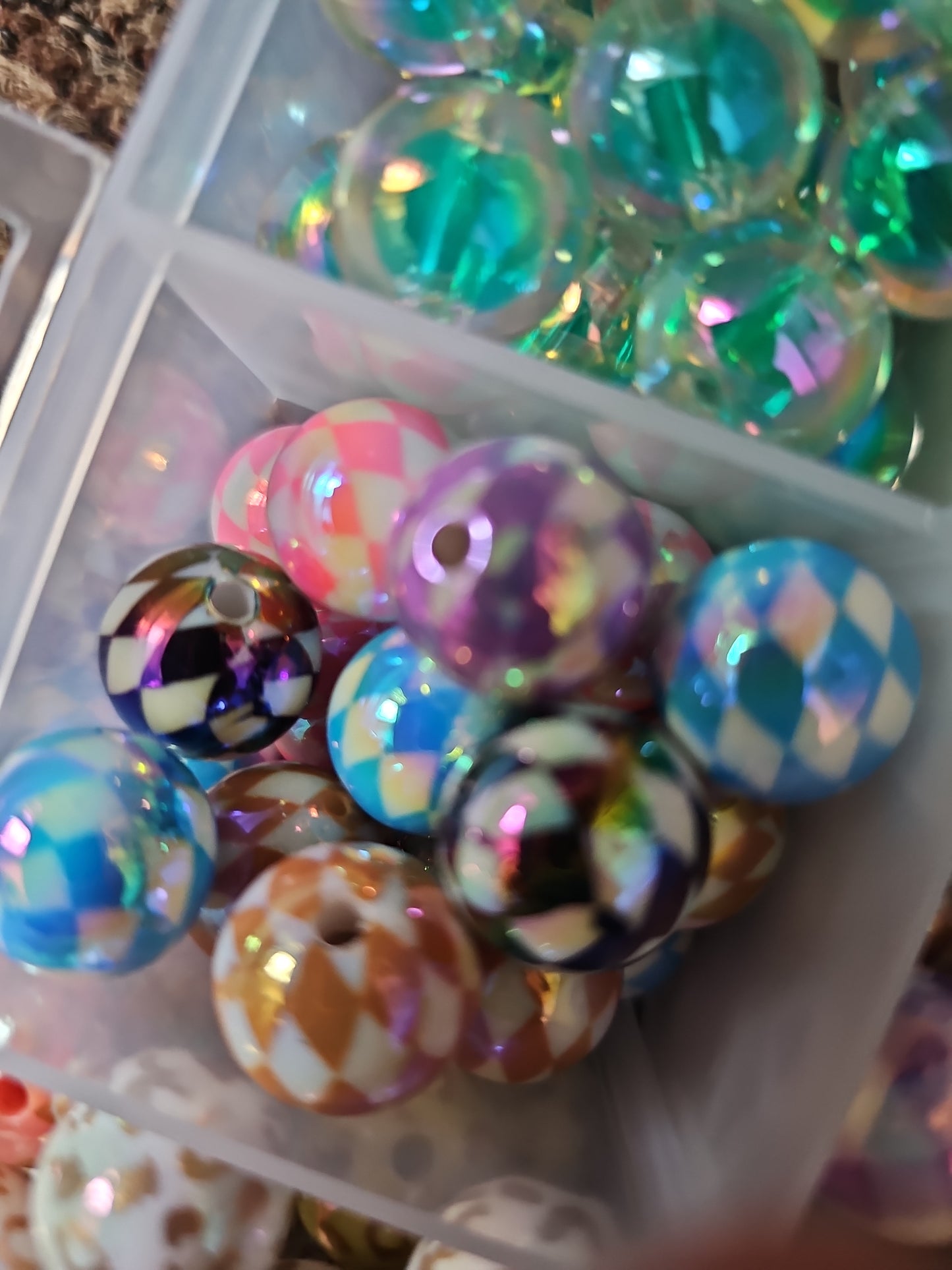 16mm Acrylic Beads