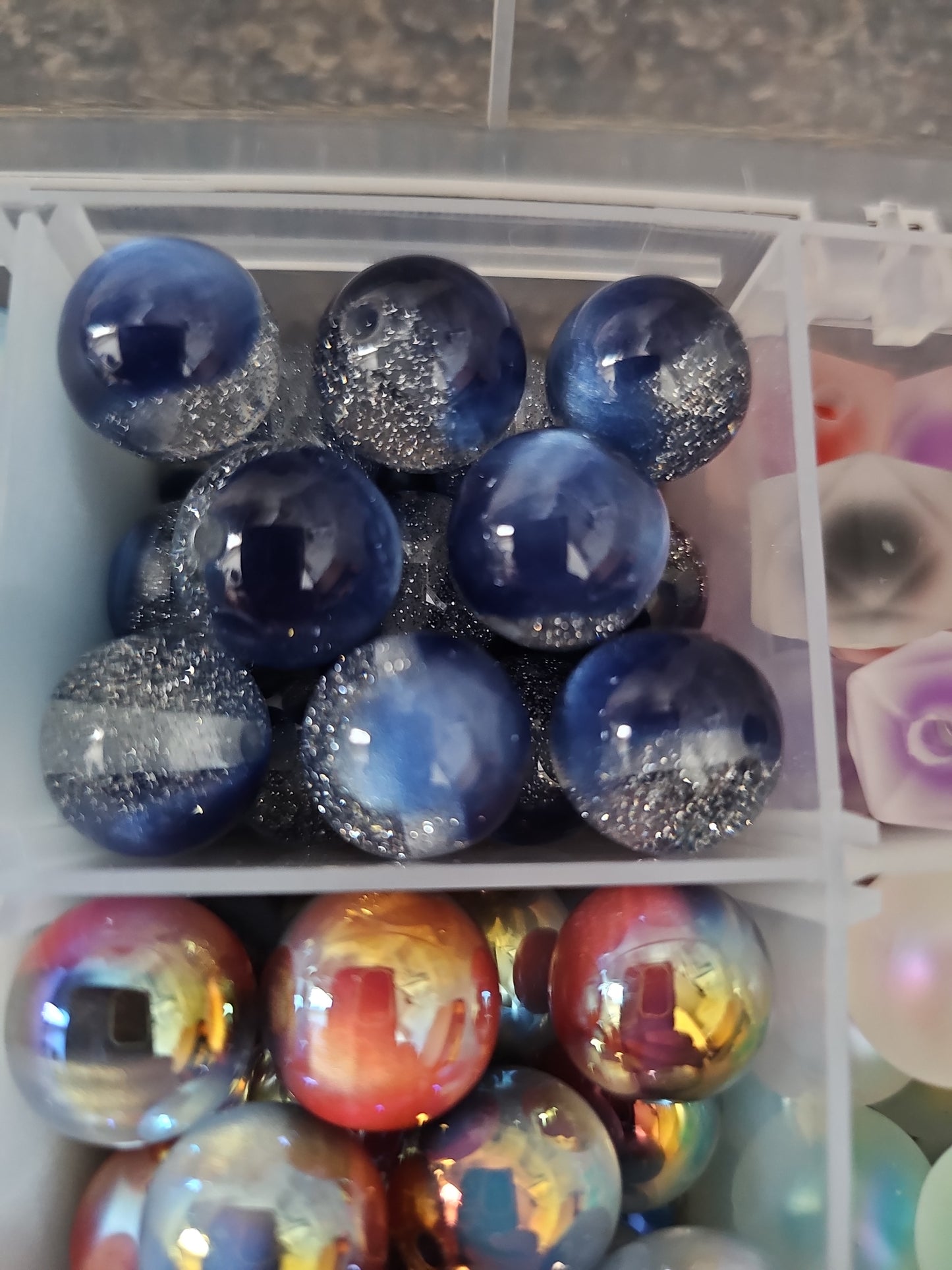 16mm Acrylic Beads