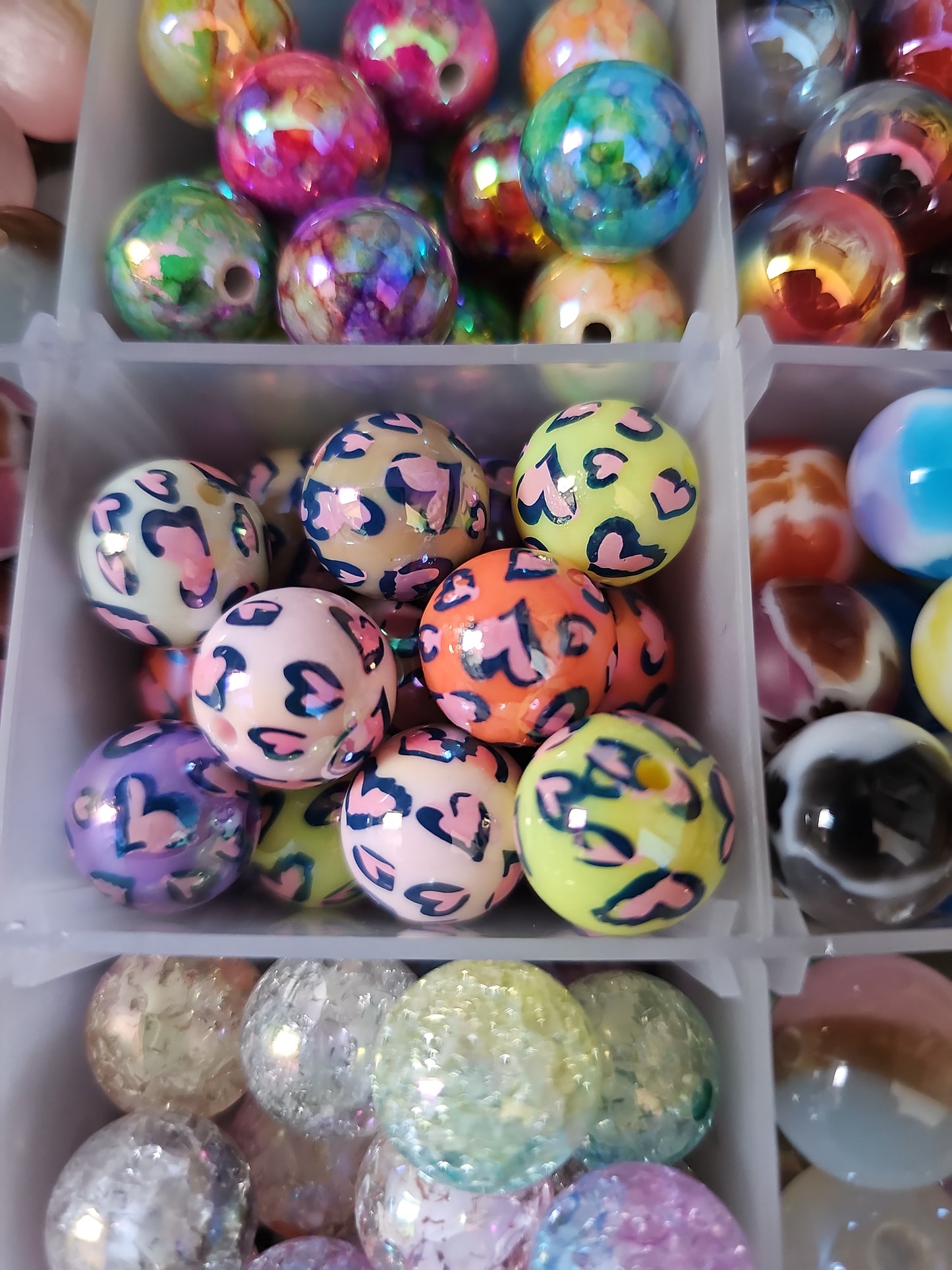16mm Acrylic Beads