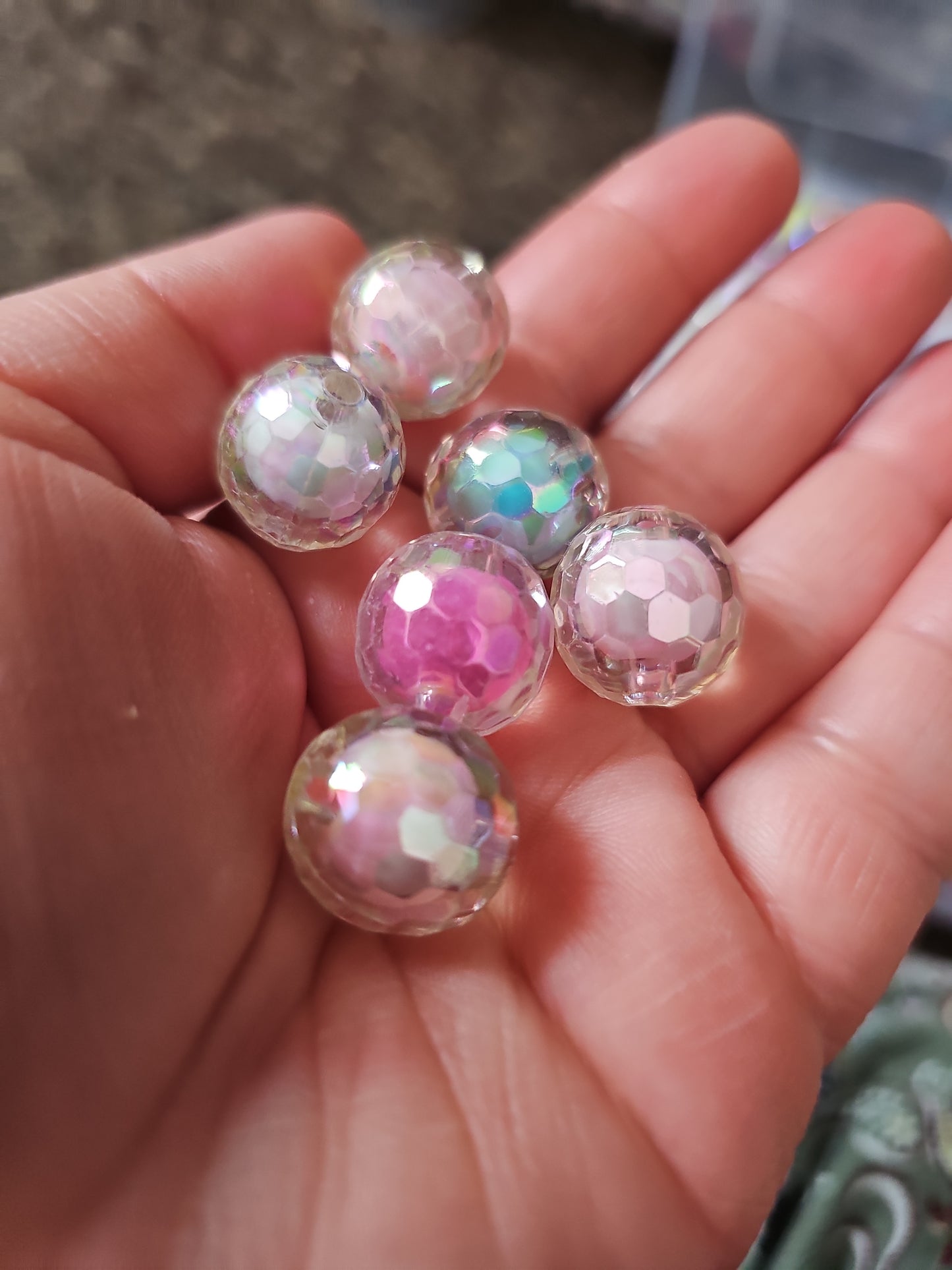 16mm Acrylic Beads