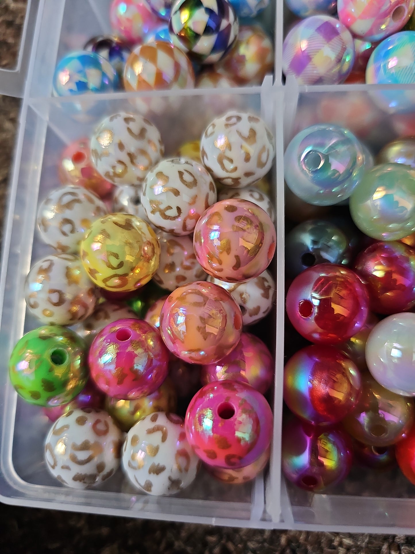 16mm Acrylic Beads
